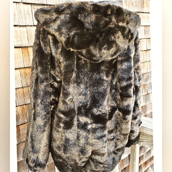 Leather Jacket, Luxurious Quality, Leather Reversible Jacket. - Picture 5 of 13